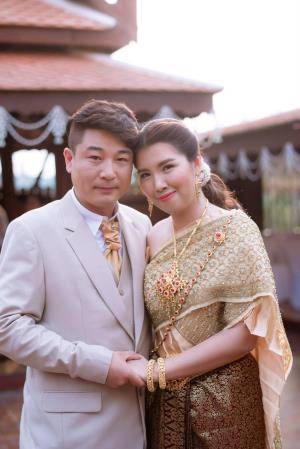 ชุดไทยเจ้าสาว ชุดไทยจักรพรรดิ์ เช่าที่แบมบี้ เวดดิ้ง ห้วยขวาง